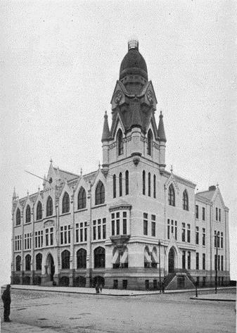 Opened in 1890, Roman Catholic High School was the first free diocesan high school in the United States.  The school’s white marble tower, which was 150 feet high and topped in copper, was destroyed by fire in 1959.  (Philadelphia Archdiocesan Historical Research Center) 