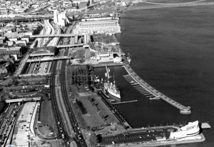 An aerial photograph of the Philadelphia waterfront showing I-95 and Columbus Boulevard