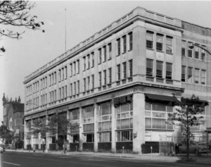 The Kornberg School of Dentistry has roots stretching back to 1863, it moved to this building in 1946.(Special Collections Research Center, Temple University Libraries)