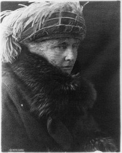 A black and white photographic portrait of Lou Henry Hoover taken in 1922.