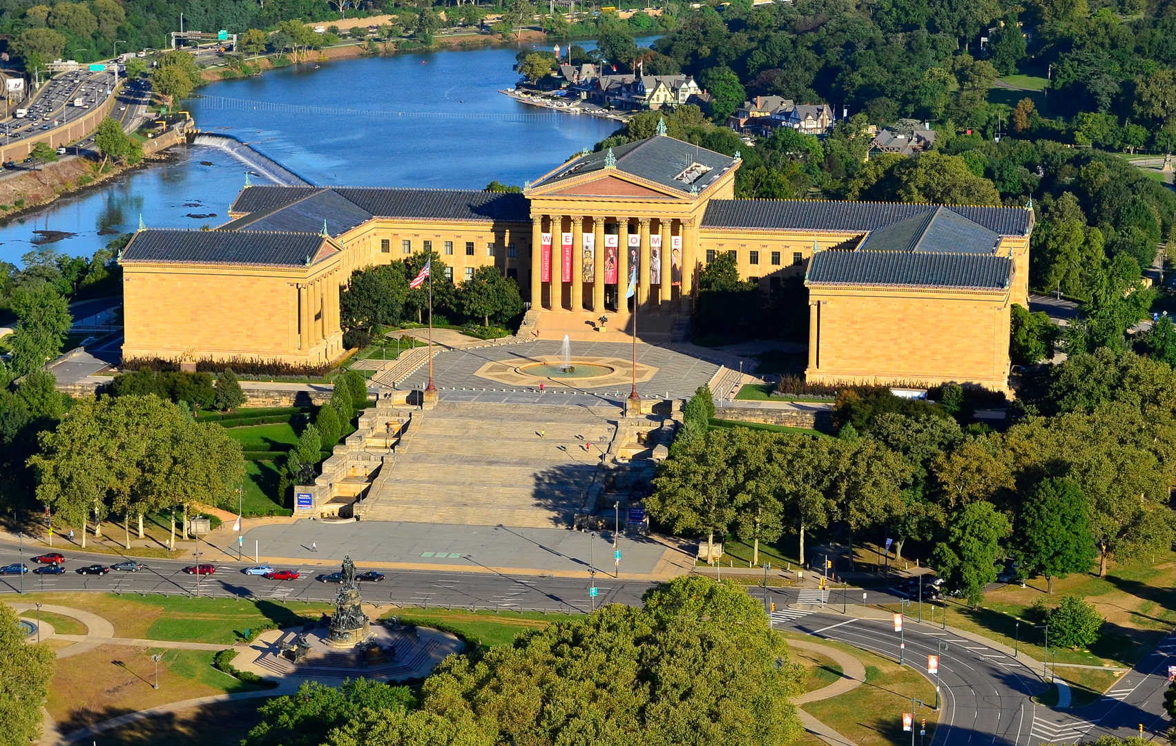 Aerial photograph showing the Philadelphia Museum of Art, a Greek Revival building, and surrounding environment.